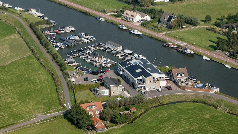 Jachthaven van der Meer