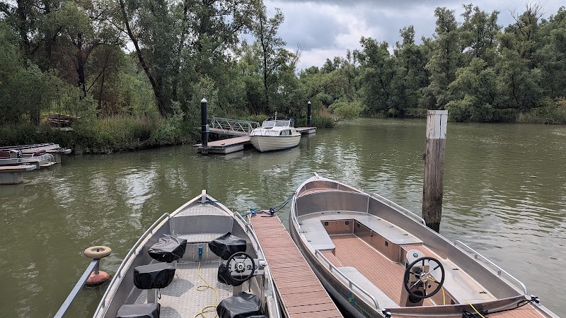 Biesboschcentrum Bootverhuur Dordrecht (01-04 t/m 31-10)