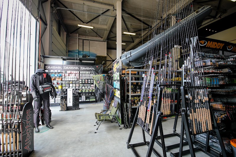 BLACK RIVER hengelsportwinkel