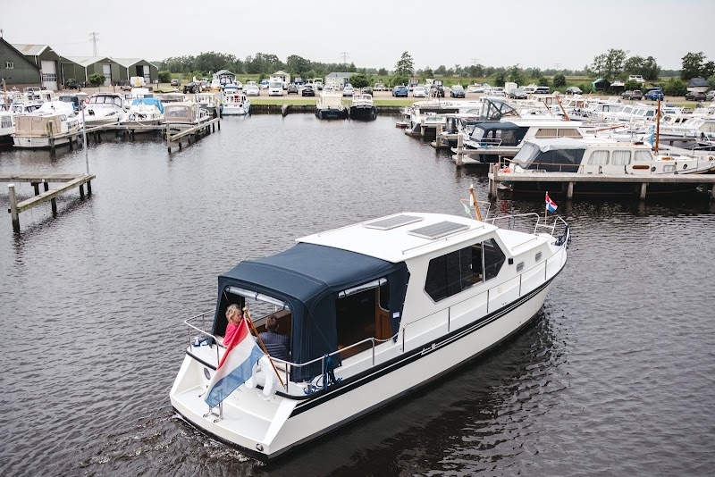 Bootverhuur De Granaet in Friesland (Dokkum)