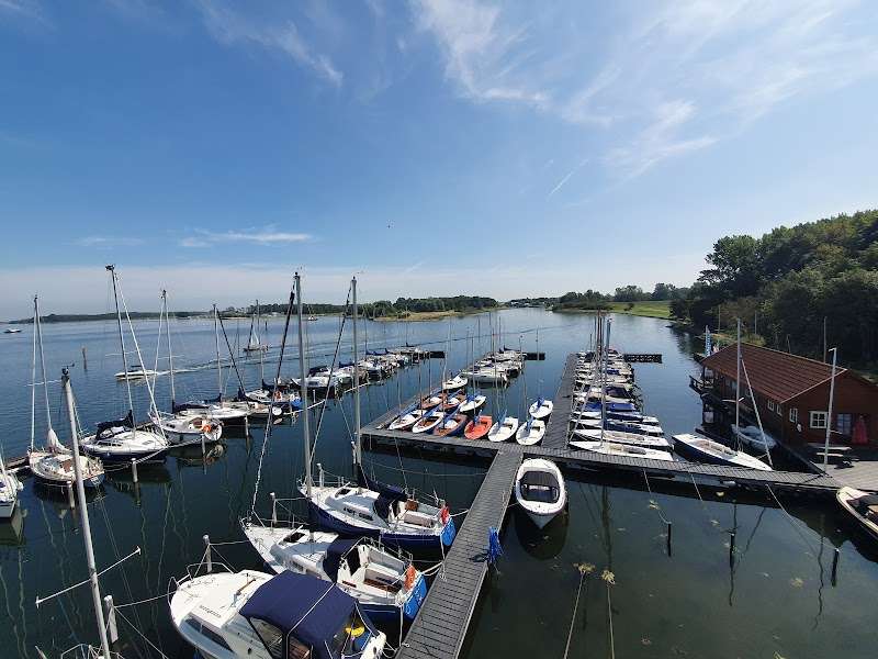 Watersportbedrijf de Arne (Winkel/kraan)