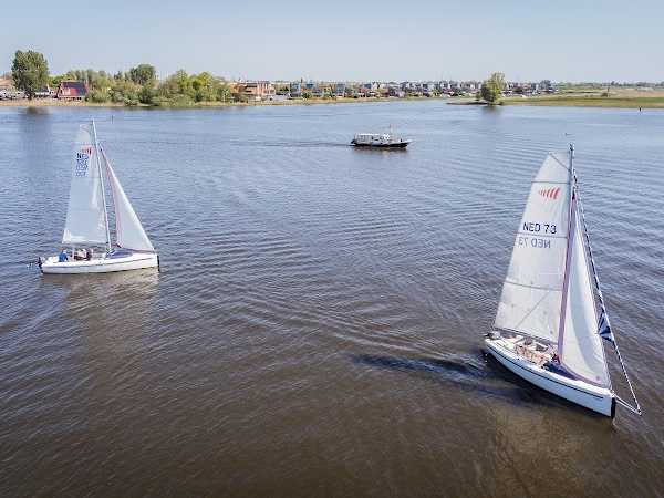 Genieten op het water | Boot huren Friesland