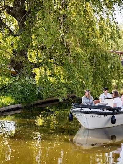 Genieten op het water | Boot huren Friesland foto 2