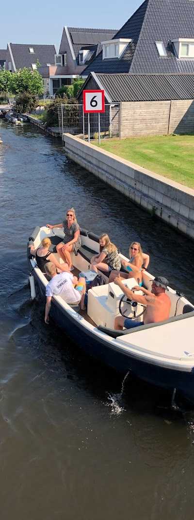 SloepverhuurZwartsluis foto 4