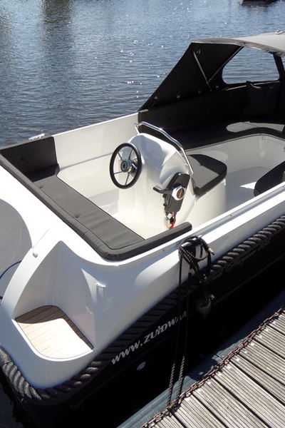 Zuidwaard Sloepverhuur Makkum foto 3