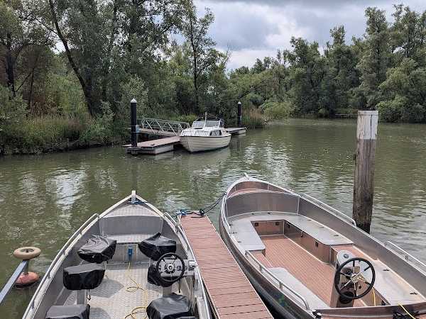 Biesboschcentrum Bootverhuur Dordrecht (01-04 t/m 31-10)