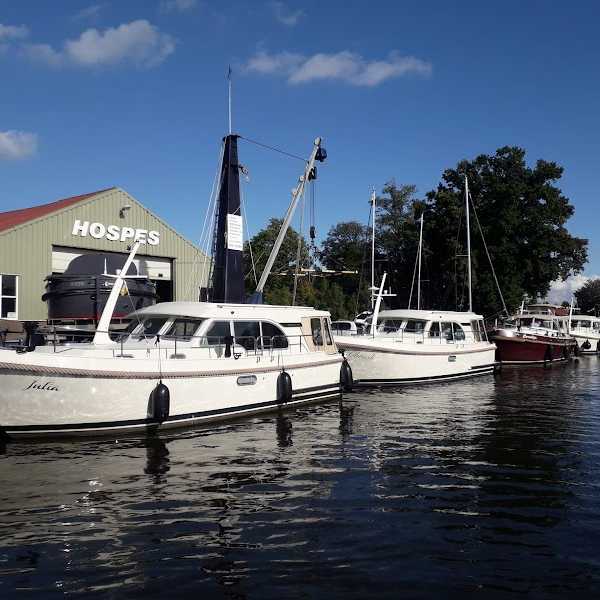 Bootverhuur Hospes - Sneek (Friesland) | Motorboten & Zeilboten