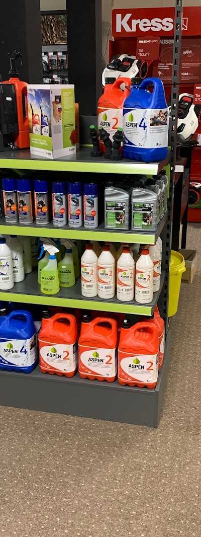 HDG Handelsonderneming / Hengelsport / Diervoeders / Robot - en Grasmaaiers / KRESS foto 5