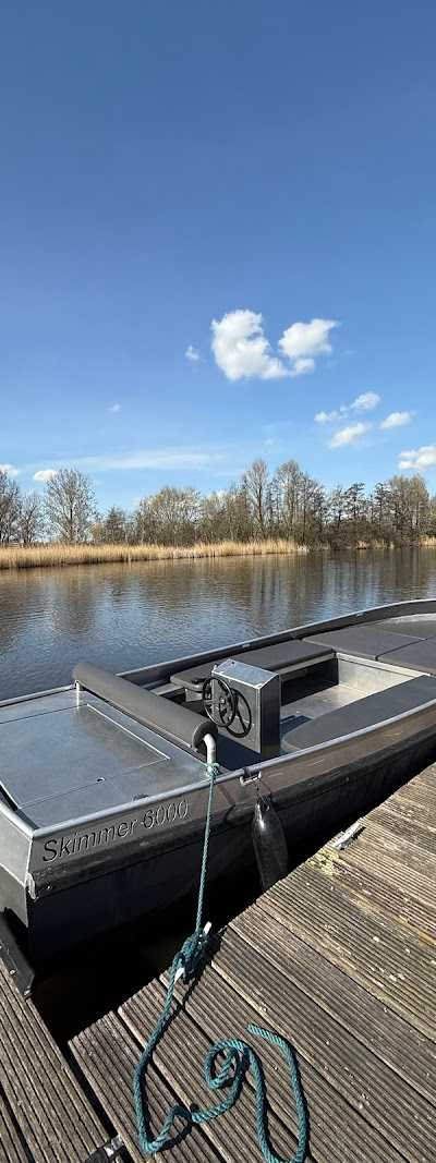 Rivercity - Bootverhuur & Rondvaarten foto 4