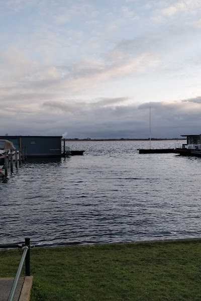 Zeilschool - Bootverhuur Het Uitgeestermeer foto 5