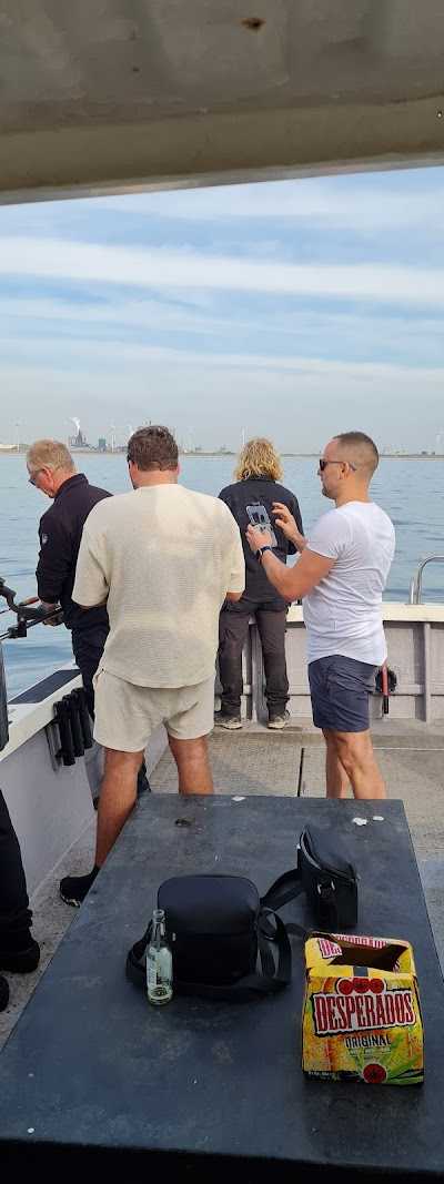 Sport vissen IJmuiden Jelle Visser Sportvisserij Zeevissen in IJmuiden Bootverhuur / Groepen vanaf 8p foto 2