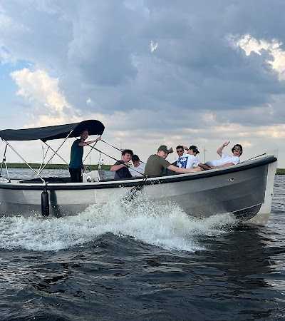 Bootverhuur Nijkerk foto 2