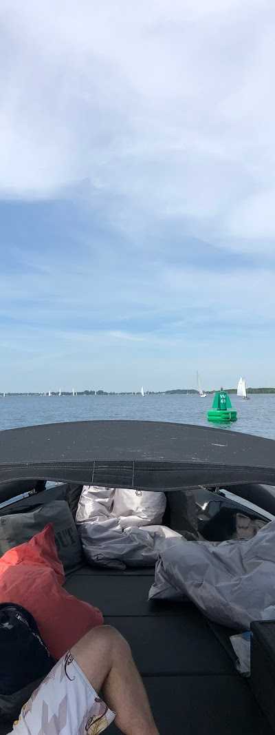 Hands on Water foto 5