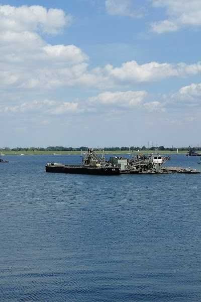 Stilsloep/Elektrisch Bootverhuur Maasplassen foto 4