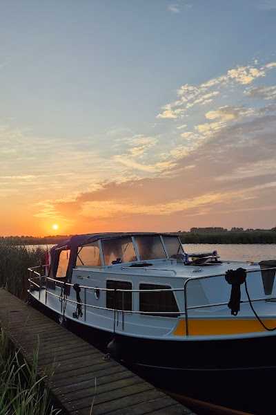 De Schiffart Yachtcharter foto 3