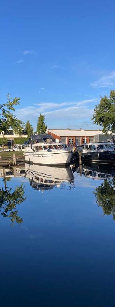 Turfskip Jachtcharter foto 5