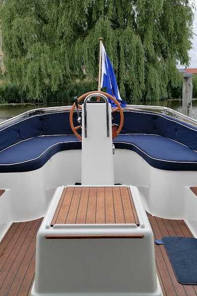 Bootverhuur De Granaet in Friesland (Dokkum) foto 4