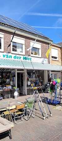 Hengelsport en Dierenspeciaalzaak W van der Niet