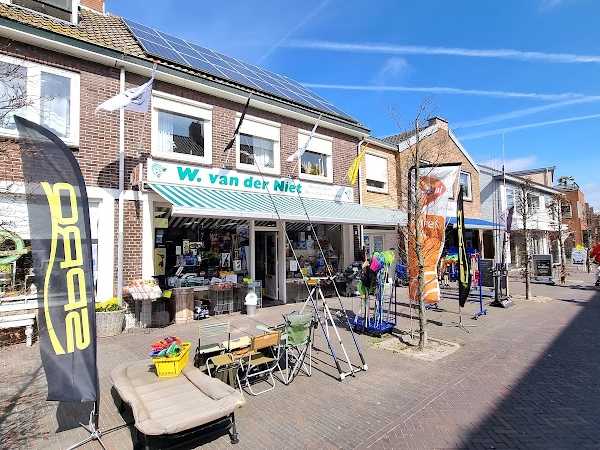 Hengelsport en Dierenspeciaalzaak W van der Niet