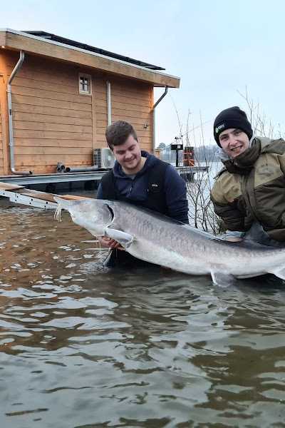 Fishing Adventure B.V foto 2