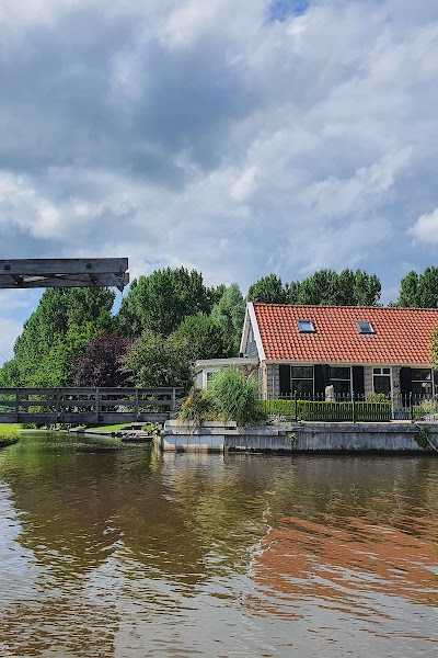 Sloepverhuur Noordfryslân foto 2